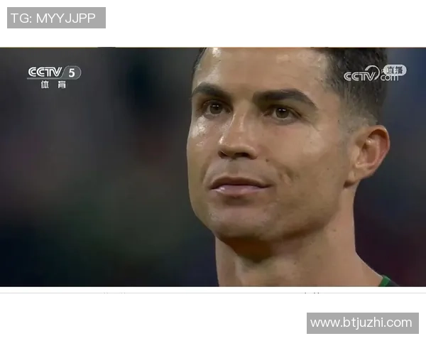 足球巨星罗纳尔多出狱重返赛场引发全球球迷热议